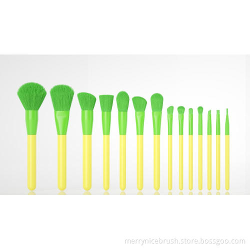 14 Piece Preofessional Cosmetics Brush Set Gift 2022